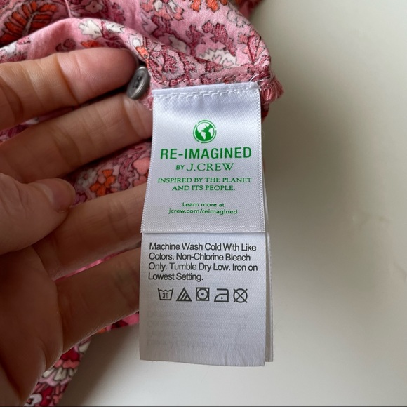 J. Crew Puff-sleeve top in oversized paisley - Picture 10 of 12